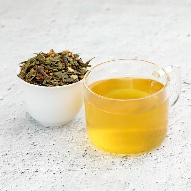 Chai verde de naranja y canela