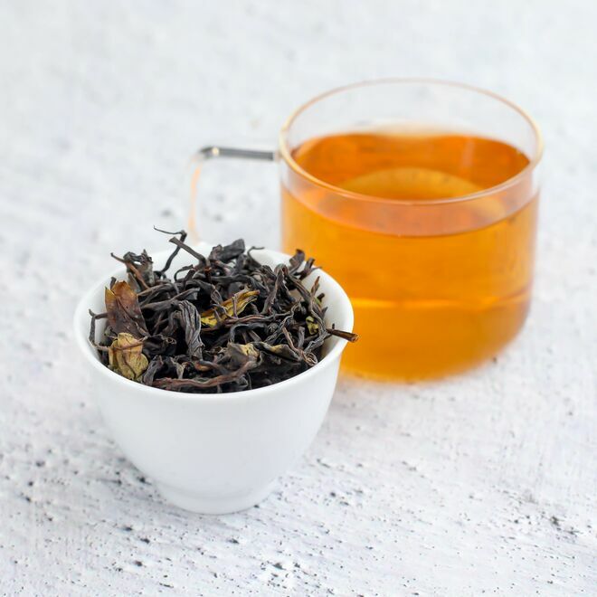 Pre Qing Ming Rojo Jade Blanco