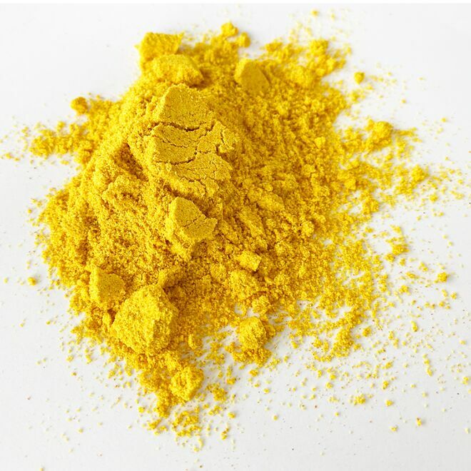 Café con leche de jengibre, vainilla y cúrcuma